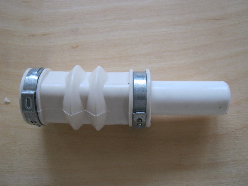 Переходник 22мм 74bf-МГКТК22 с клипсами квадратной на круглую трубу