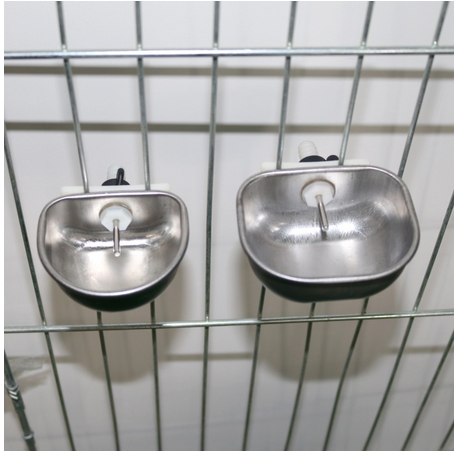 Чашечная поилка из нержавеющей стали