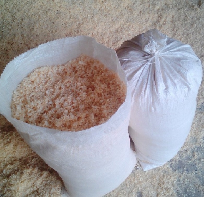 Опилки сухие в мешке