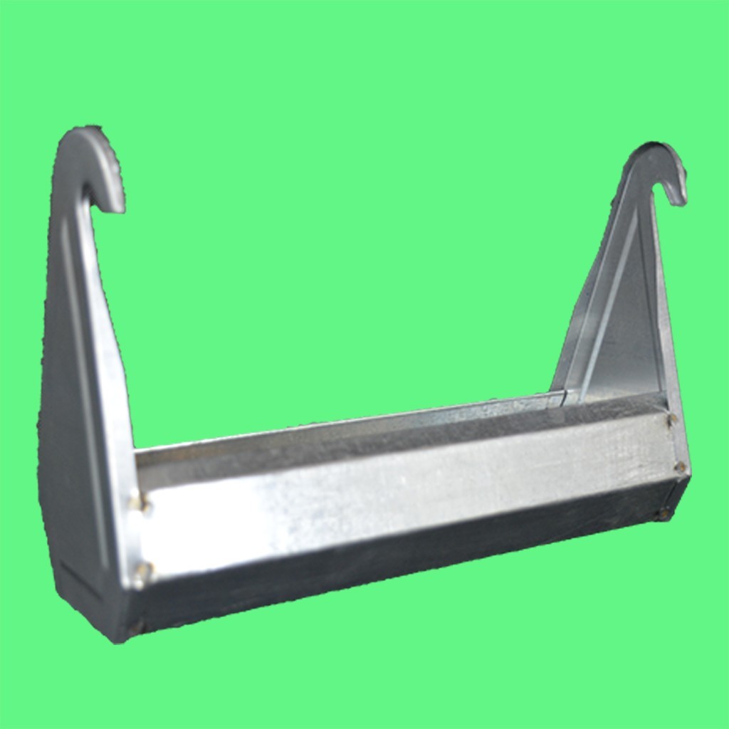 Поилка навесная bf74-20 для кролиководства