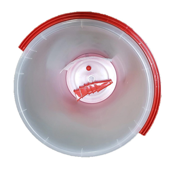 Поилка поплавковая 18л на ножках