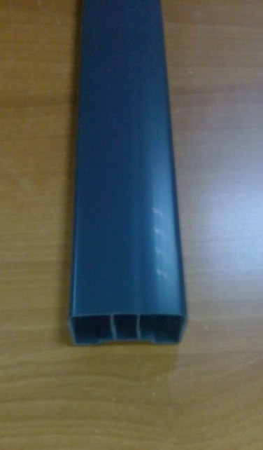 Рейка пола пластиковая для клетки кролиководства